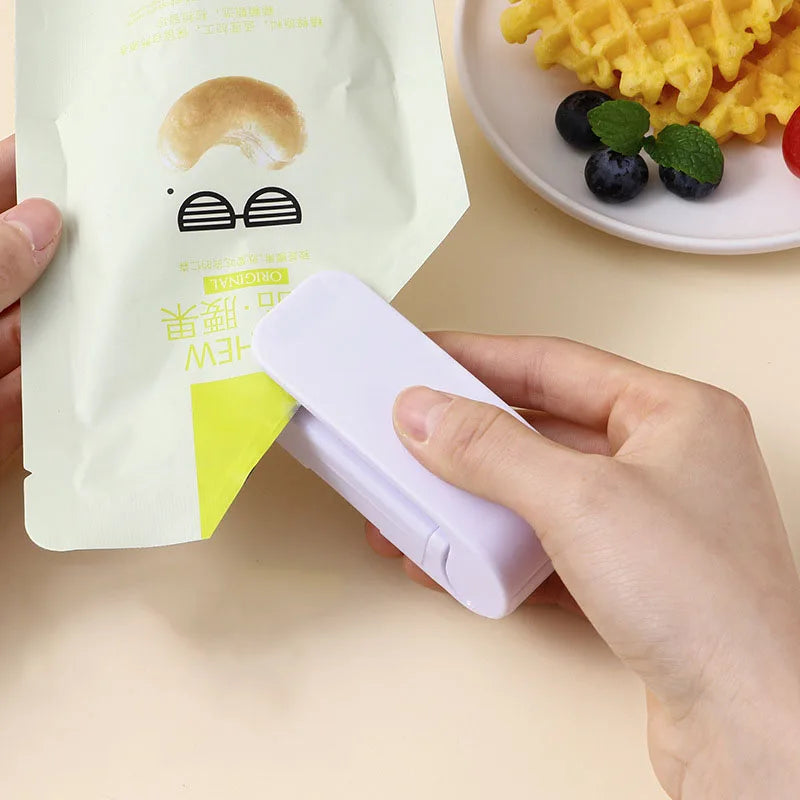 Mini Sealing Machine